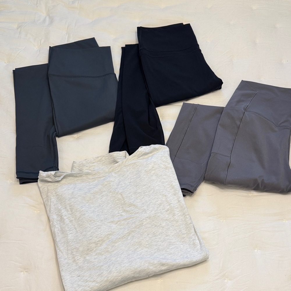 Lot CRZ Yoga  2 Gray 1 Black Leggings with Light Gray boat neck prima cotton top